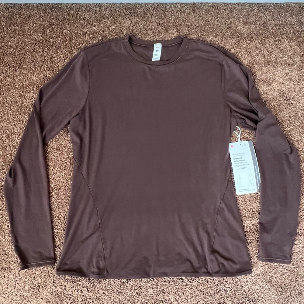 Lululemon Nulu Crewneck Long Sleeve Fitted Top. Color Expresso.  Sz XL